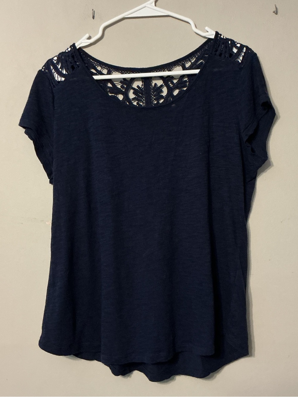 New York & Company Navy Short Sleeve Top with Crochet Back